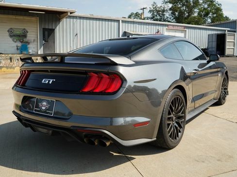 Used 2019 Ford Mustang GT Premium w/ GT Performance Package RWD image 4