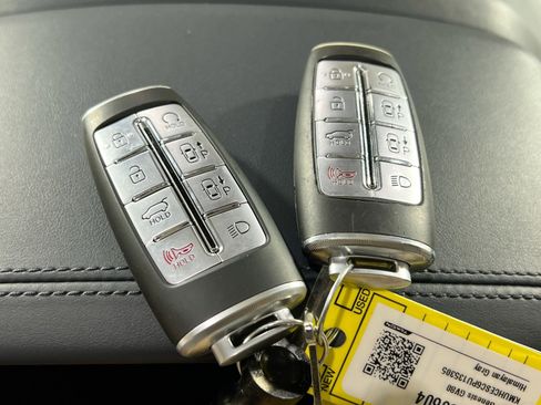 Used 2023 Genesis GV80 3.5T w/ Cargo Package image 31