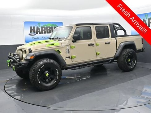 Used 2020 Jeep Gladiator Sport w/ Quick Order Package 24S AWD/4WD image 1