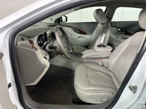Used 2012 Buick LaCrosse Premium image 11