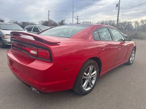 Used 2012 Dodge Charger SXT image 5