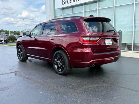Used 2023 Dodge Durango GT AWD/4WD image 6