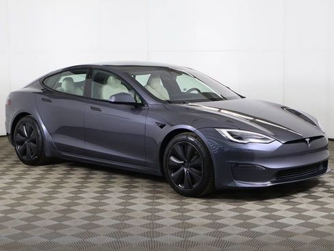 Used 2022 Tesla Model S AWD/4WD image 63