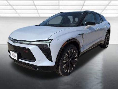 New 2026 Chevrolet Blazer EV RS w/ Super Cruise Package AWD/4WD image 31