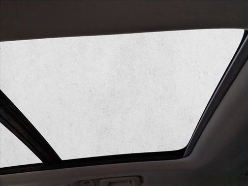 Certified 2025 Volvo XC90 B6 Plus w/ Protection Package Premier image 21