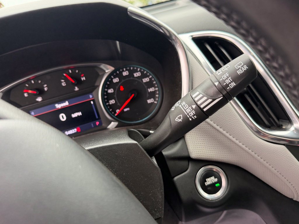 Used 2021 Chevrolet Equinox Premier AWD/4WD image 35