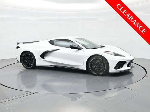 Used 2022 Chevrolet Corvette Stingray Premium Cpe w/ Z51 Performance Package image 4