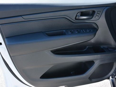Used 2026 Honda Odyssey EX-L image 12