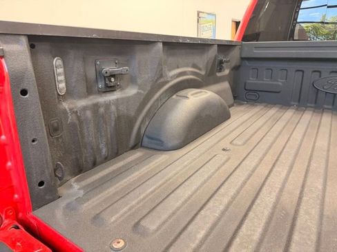 Used 2016 Ford F150 XLT w/ Equipment Group 302A Luxury AWD/4WD image 9