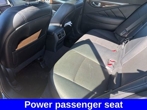 Used 2016 INFINITI Q50 3.0t Premium w/ Driver Assistance Package image 26