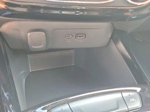 Used 2025 Chevrolet Trax ACTIV w/ Driver Confidence Package image 30