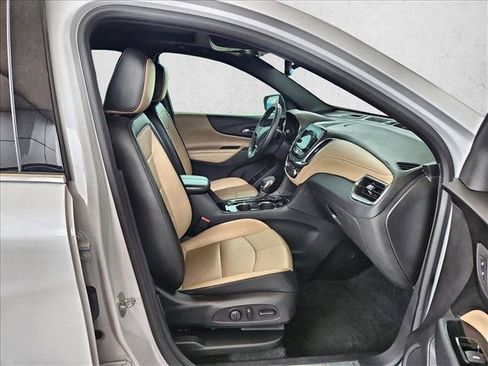 Used 2024 Chevrolet Equinox Premier FWD image 22