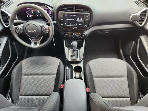 Used 2024 Kia Soul LX w/ Option Group 015 FWD image 26