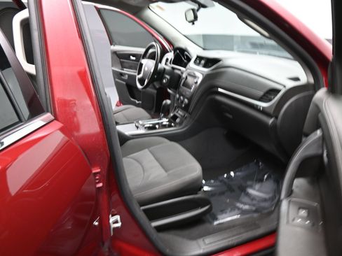 Used 2015 Chevrolet Traverse LT w/ Style and Technology Package AWD/4WD image 20