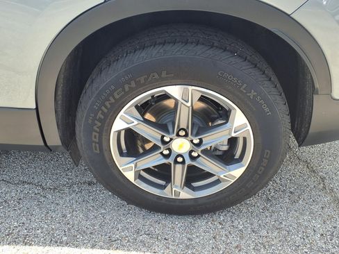 Used 2025 Chevrolet Blazer LT FWD image 25