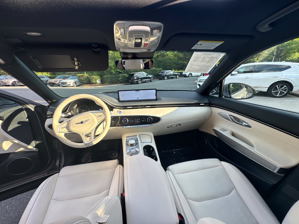 Used 2024 Genesis Electrified GV70 AWD/4WD image 31