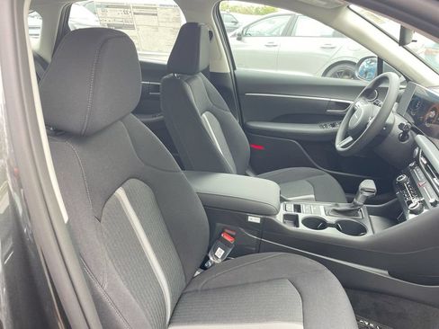 Used 2026 Hyundai Sonata SE FWD image 52
