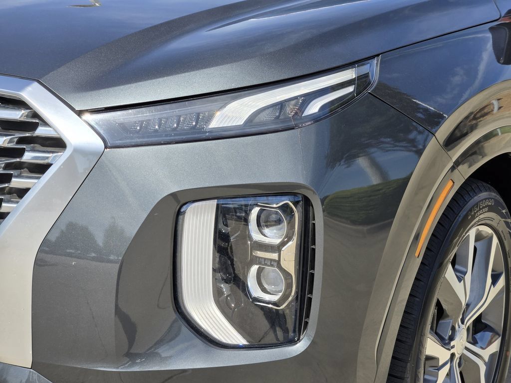 Used 2022 Hyundai Palisade Limited w/ Cargo Package FWD image 6