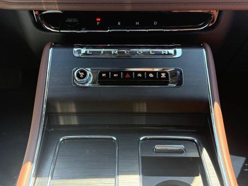 New 2026 Lincoln Aviator Reserve AWD/4WD image 14
