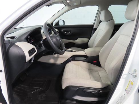 Used 2024 Honda HR-V LX image 16
