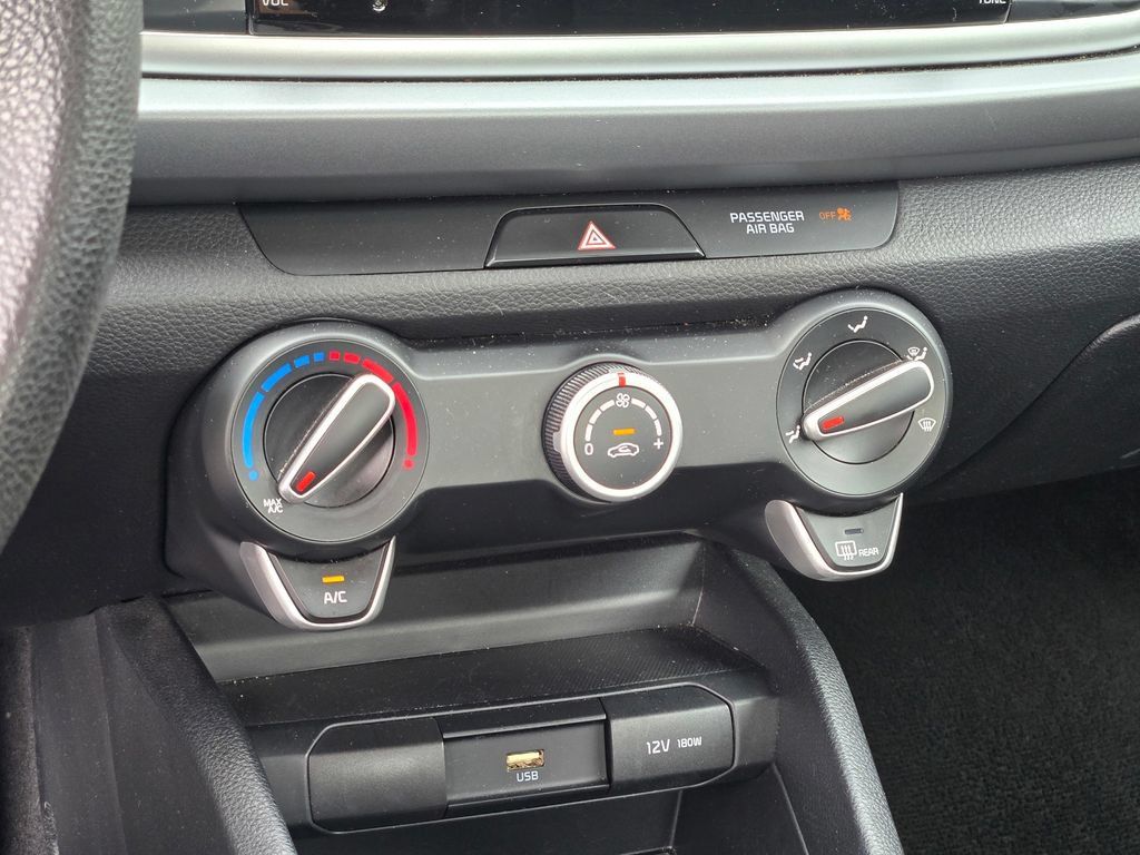Used 2023 Kia Rio LX FWD image 32