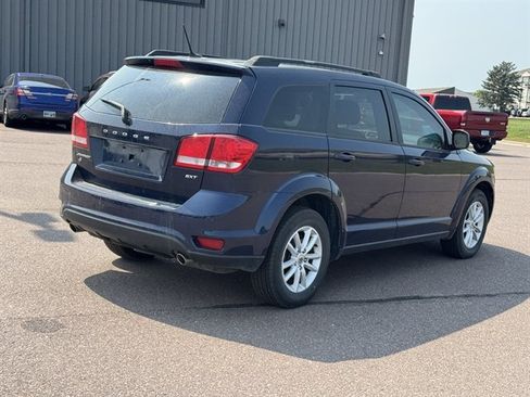 Used 2018 Dodge Journey SXT AWD/4WD image 4