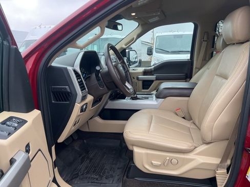 Used 2018 Ford F150 Lariat w/ Equipment Group 502A Luxury image 15