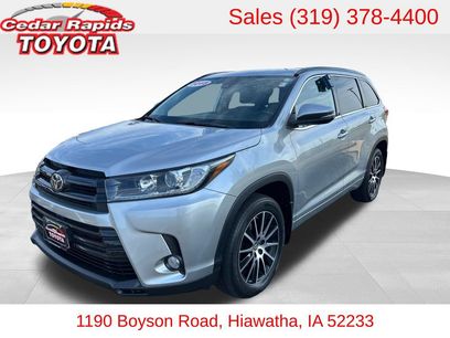 Used 2018 Toyota Highlander SE