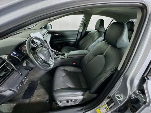 Used 2024 Toyota Camry XSE image 13