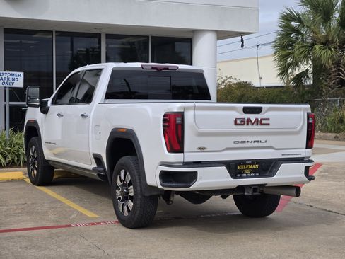 Used 2024 GMC Sierra 2500 Denali w/ Denali Reserve Package image 4