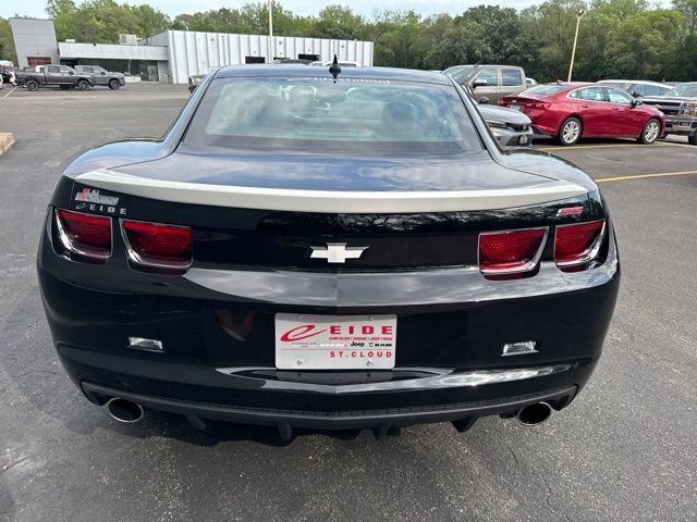 Used 2010 Chevrolet Camaro SS w/ RS Package RWD image 8
