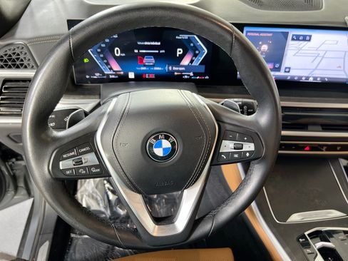 Used 2024 BMW X5 xDrive40i w/ Parking Assistance Package AWD/4WD image 11