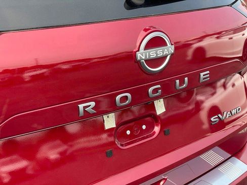 Certified 2024 Nissan Rogue SV w/ SV Premium Package AWD/4WD image 31