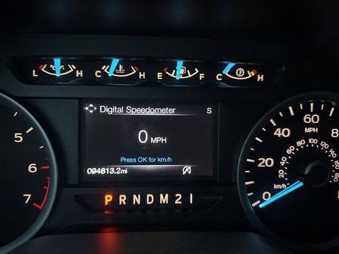 Used 2017 Ford F150 XLT w/ Equipment Group 302A Luxury image 19