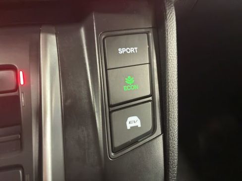 Certified 2022 Honda CR-V Touring image 15