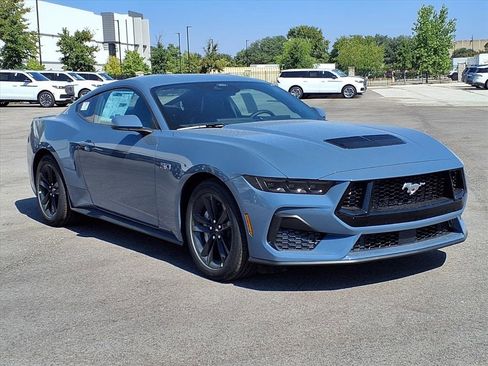 New 2025 Ford Mustang GT image 3