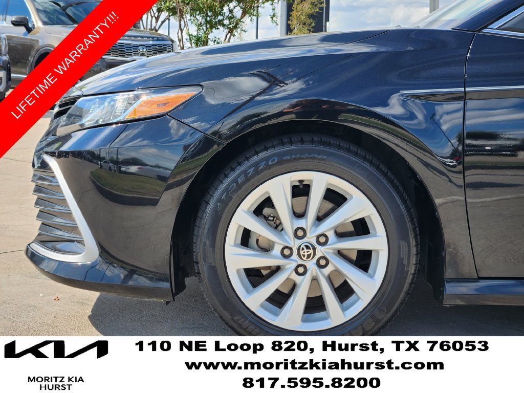 Used 2021 Toyota Camry LE FWD image 14