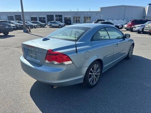 Used 2010 Volvo C70 T5 FWD image 7