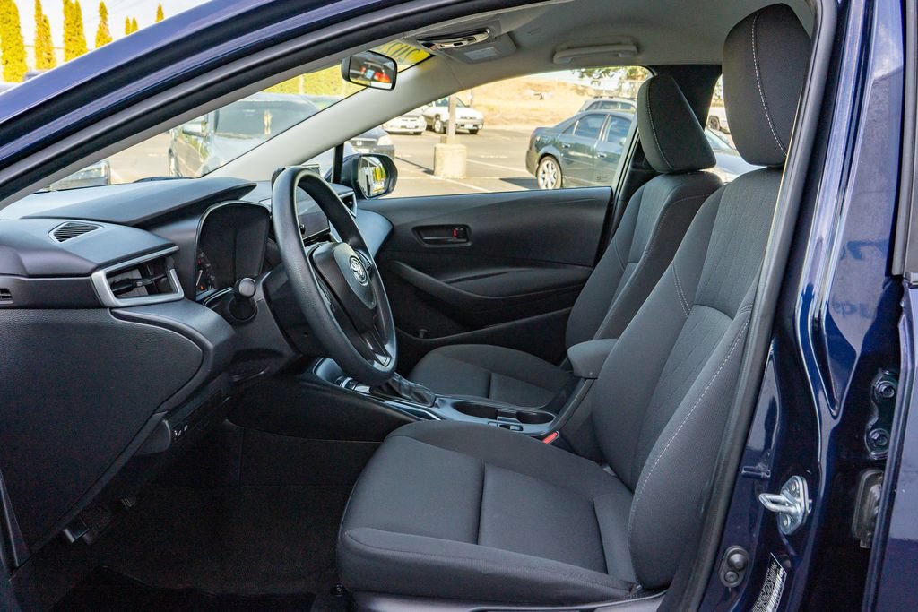 Used 2024 Toyota Corolla LE FWD image 7