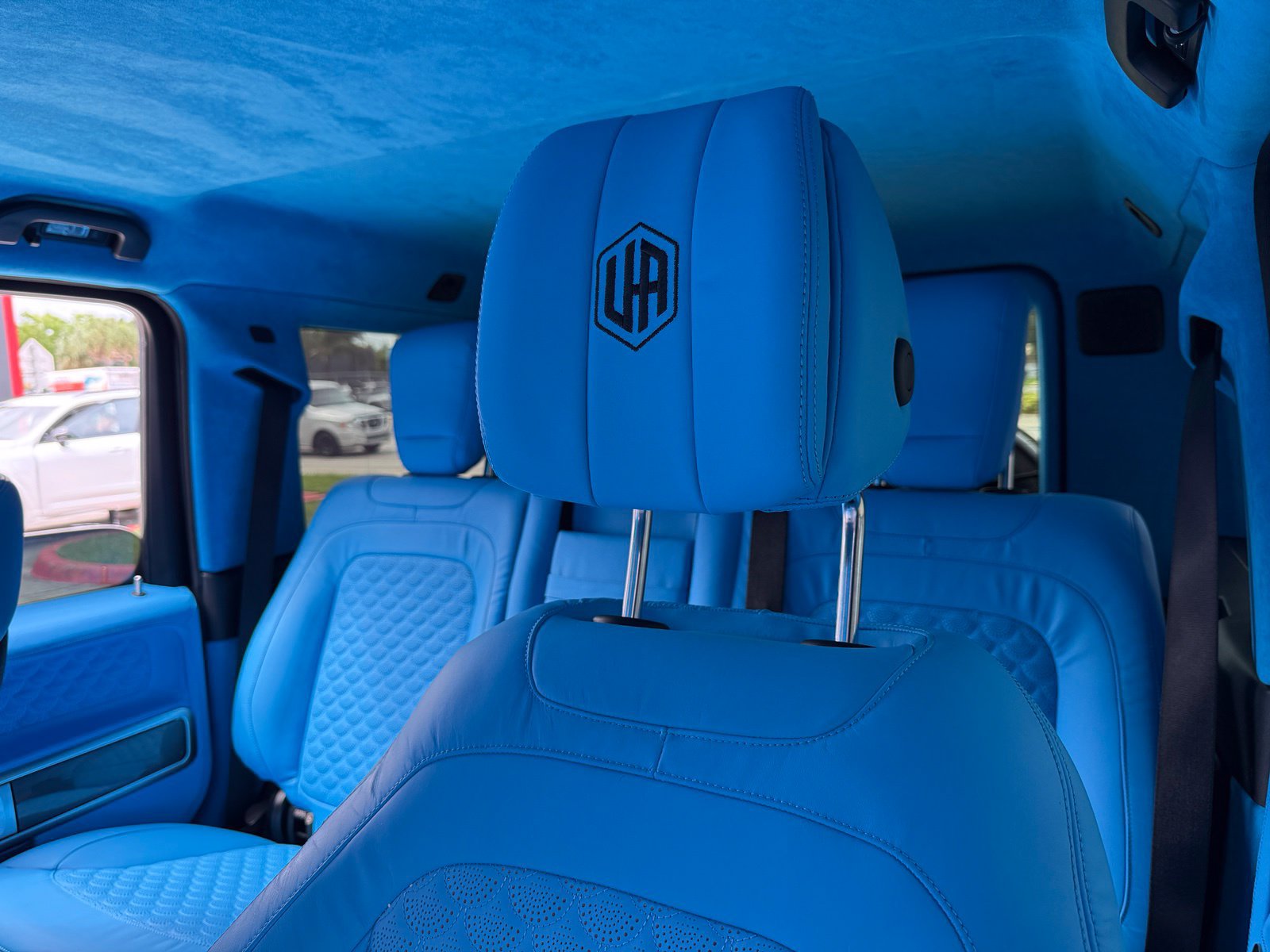 Used 2023 Mercedes-Benz G 550 image 24