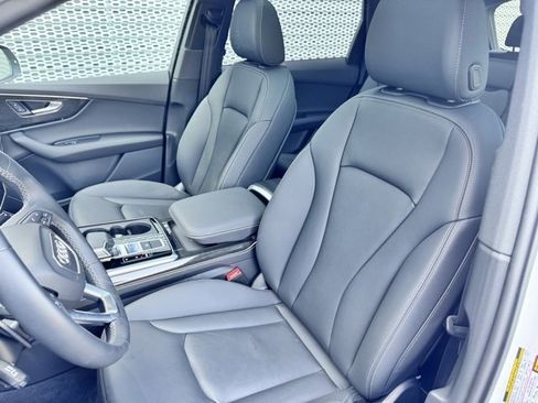 Used 2025 Audi Q7 2.0T Premium w/ Convenience Package image 10