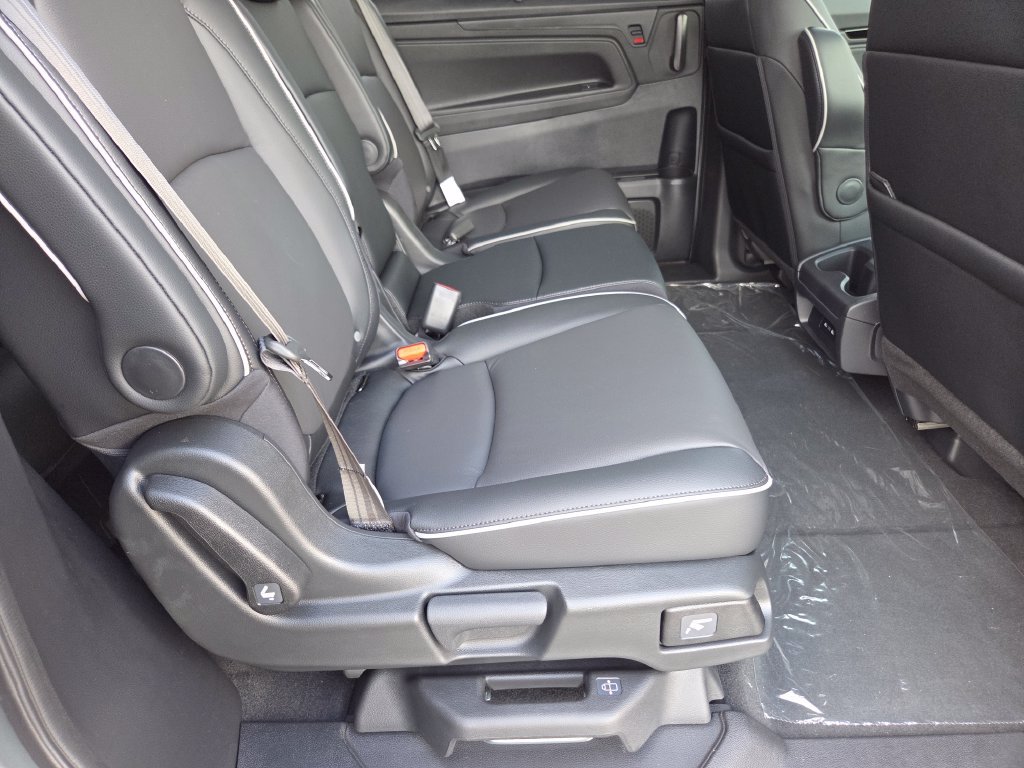 New 2027 Honda Odyssey Touring image 34