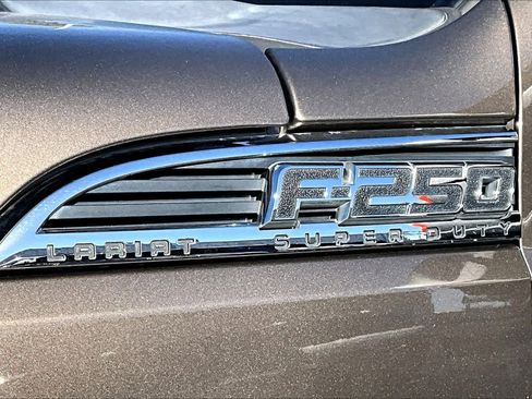 Used 2015 Ford F250 Lariat w/ Lariat Ultimate Package image 10