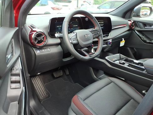 New 2026 Chevrolet Equinox RS w/ Convenience Package III AWD/4WD image 14
