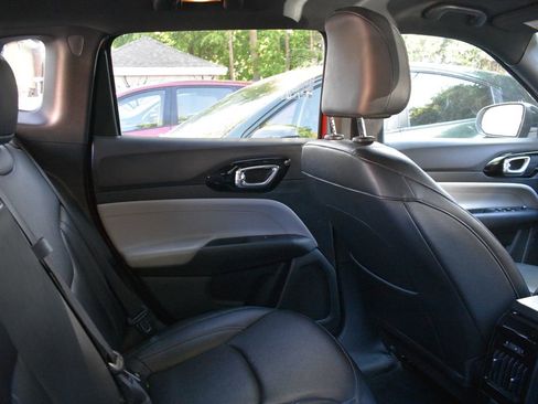 Used 2025 Jeep Compass Limited AWD/4WD image 28