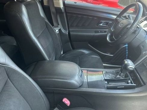 Used 2010 Ford Taurus SHO image 11