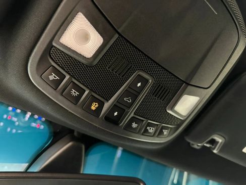 Used 2019 Lincoln MKZ Reserve FWD image 25