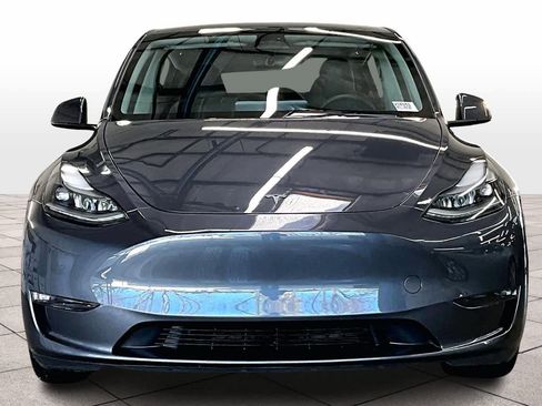 Used 2023 Tesla Model Y Performance image 3