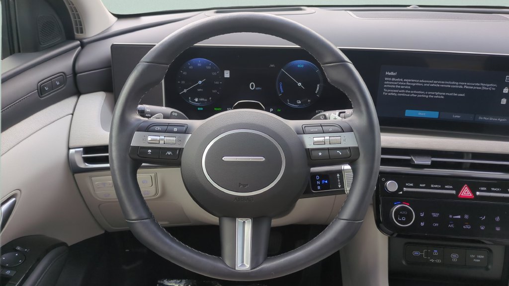 Certified 2026 Hyundai Tucson Limited AWD/4WD image 12