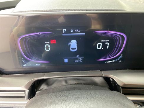 Used 2024 Kia Telluride LX image 18